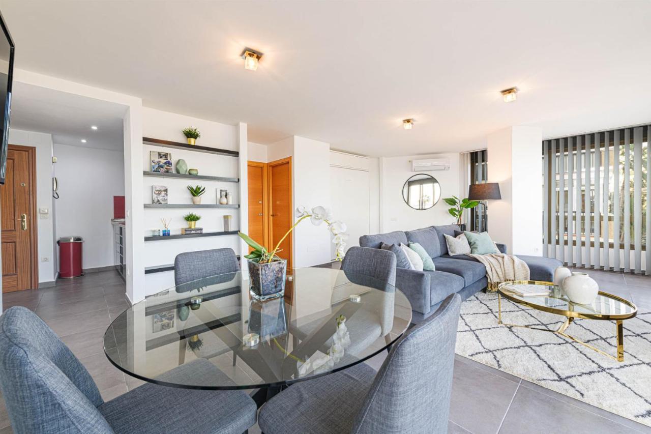 Mediterraneo Beach Apartment In Malaga By Solaga Holiday Homes Zewnętrze zdjęcie