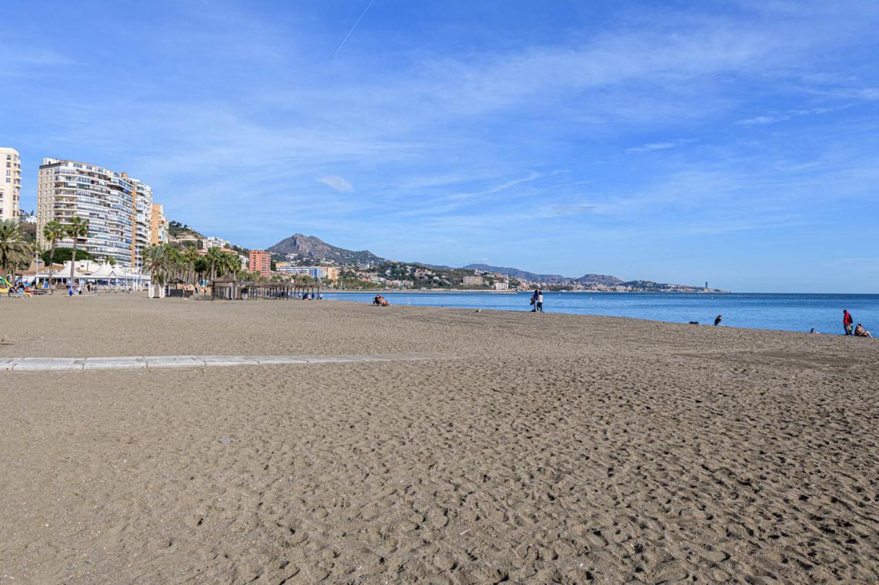 Mediterraneo Beach Apartment In Malaga By Solaga Holiday Homes Zewnętrze zdjęcie